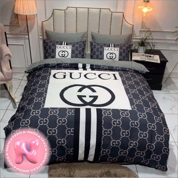 Luxury Gucci Navie Big Logo With Pattern Vintage Monogram Background Bedding Set