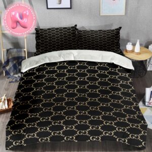 Signature Monogram Gucci Logo Gold Black In Vintage Background Bedding Set